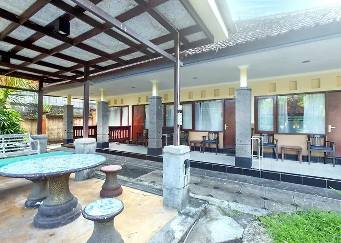 Dewi Sinta And Restaurant Hotel 3*