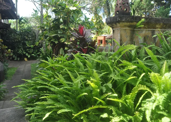 Dewi Sinta And Restaurant 3*