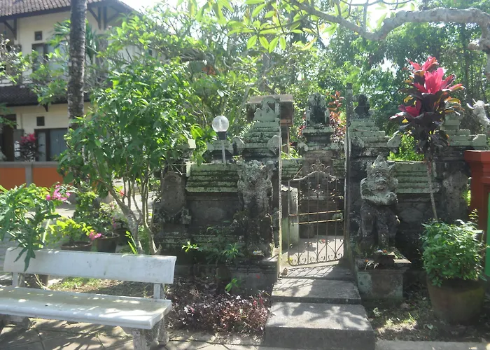 Dewi Sinta And Restaurant Hotel