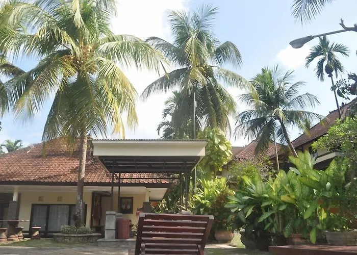 酒店 Dewi Sinta And Restaurant 3*