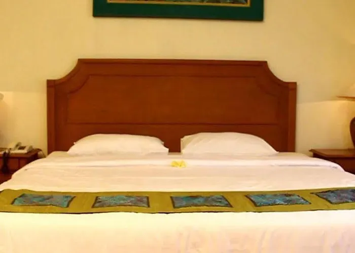 Dewi Sinta And Restaurant Hotel 3*