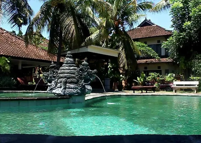 Hotel Dewi Sinta And Restaurant 3*